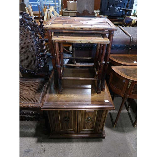 615 - OAK CUPBOARD; NEST OF TABLES