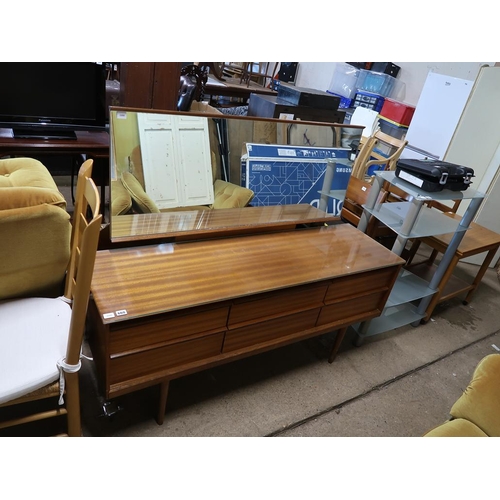 660 - TEAK DRESSING TABLE