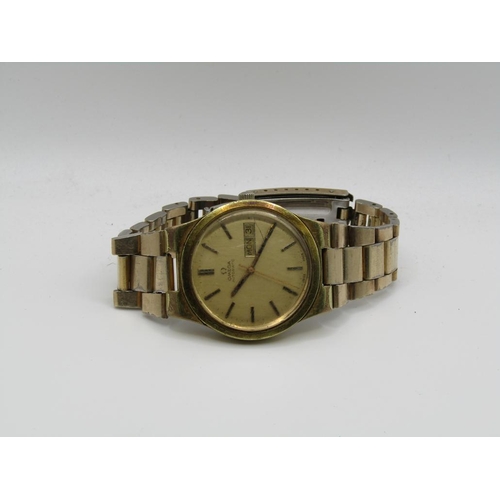 1608 - VINTAGE GOLD TONED OMEGA GENEVE AUTOMATIC DAY DATE WATCH