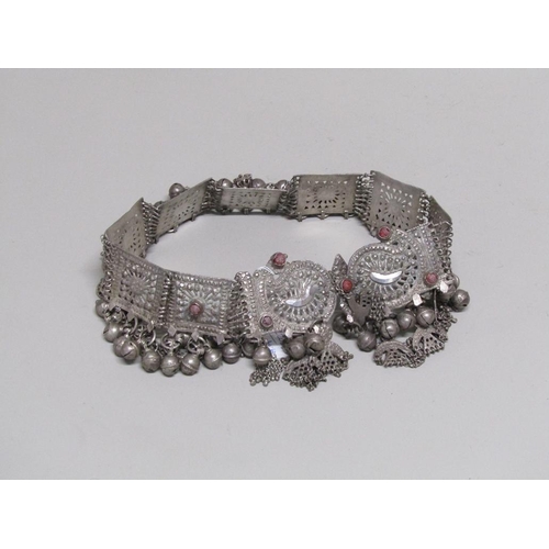 1676 - BEDOUIN JEWELLERY WHITE METAL BELL BELT