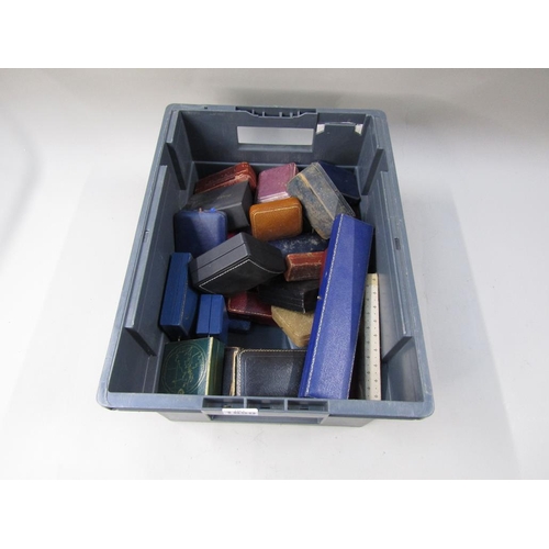 1850 - BOX OF LEATHER AND OTHER ANTIQUE JEWELLERY BOXES ETC