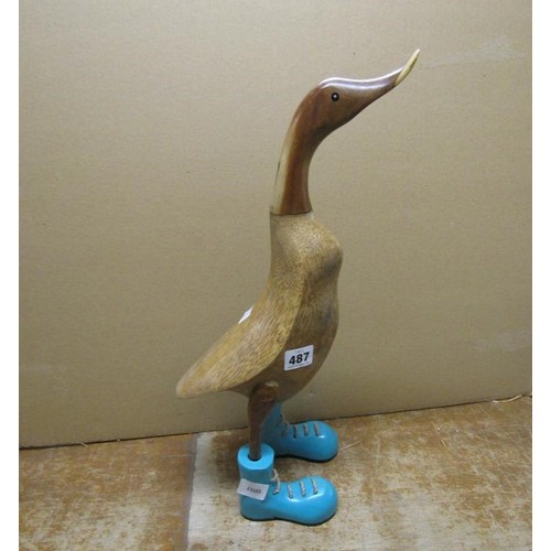 487 - WOODEN DUCK