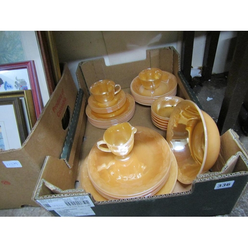 336 - PYREX DINNER SERVICE