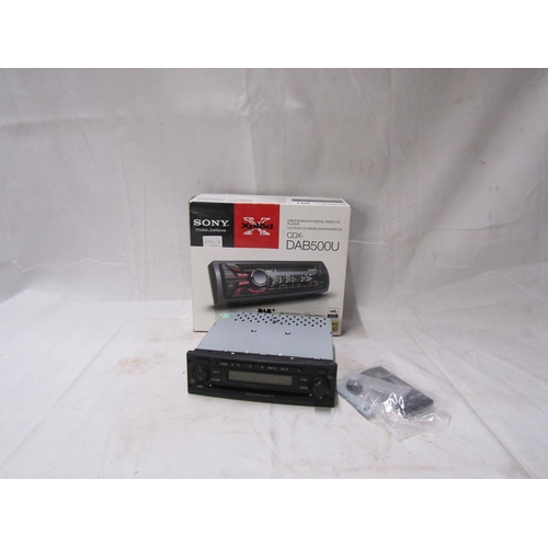100 - SONY DAB 500U CAR RADIO