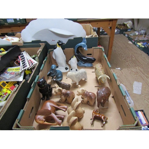 253 - BOX OF ANIMAL FIGURES