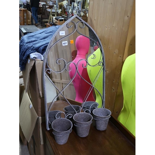 827 - TRIPLE POT GARDEN MIRROR