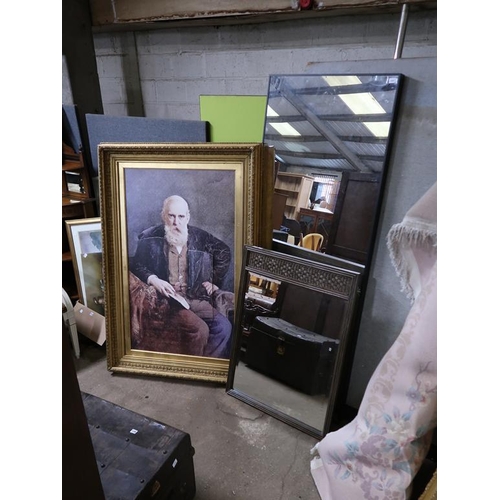 914 - LARGE GILT FRAMED PICTURE, AND TWO MIRRORS