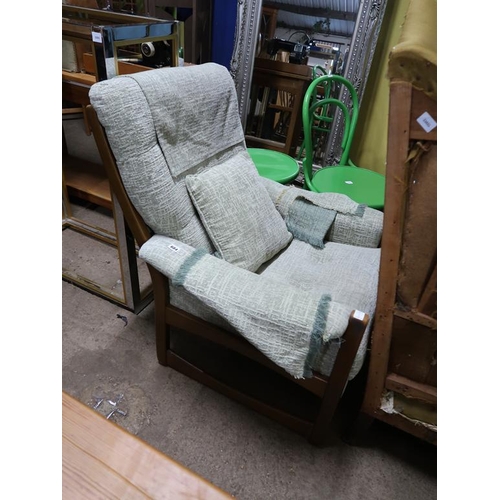 684 - BUTTON BACK ARMCHAIR