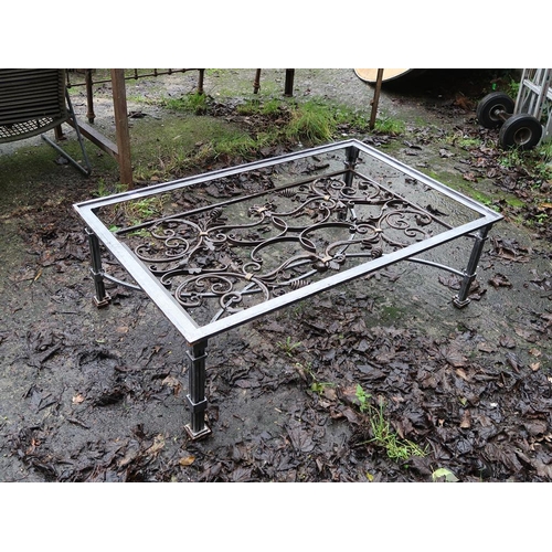 954 - TABLE FRAME