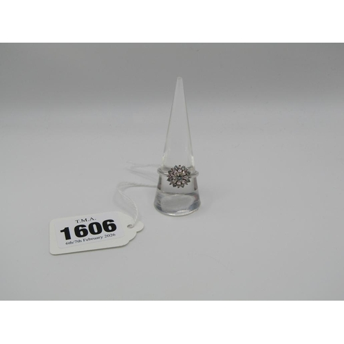 1606 - WHITE GOLD AQUAMARINE RING SIZE Q