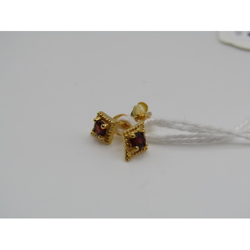 1610 - SILVER GILT GARNET EARRINGS