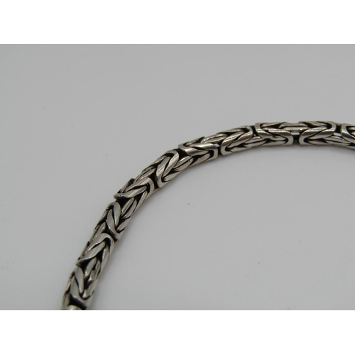 1627 - SILVER ORNATE NECKLACE