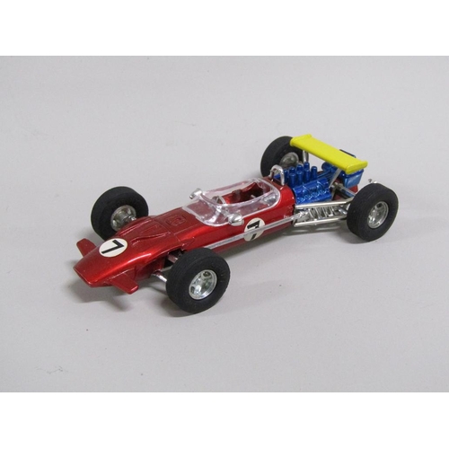 1524 - DINKY TOYS 132 SCALE 225 LOTUS F1 RACING CAR