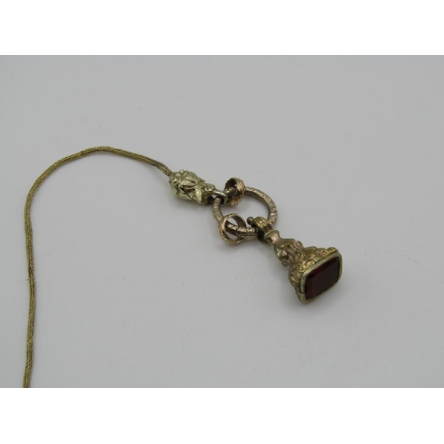 1545 - GOLD SEAL FOB WITH ATTACHED GOLD SPLIT RING ON A GOLD WOVEN ROPE NECKLACE