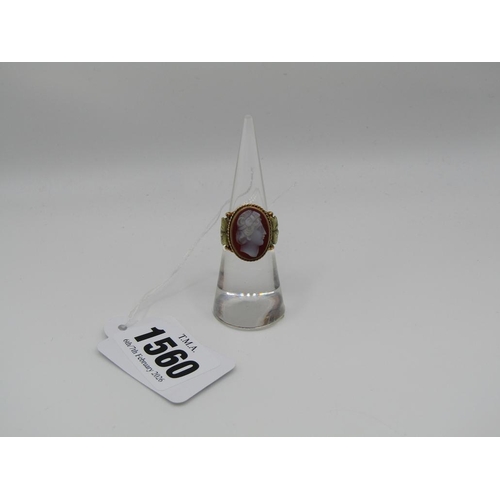 1560 - GOLD CAMEO RING, SIZE I 1/2