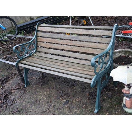 958 - GARDEN BENCH