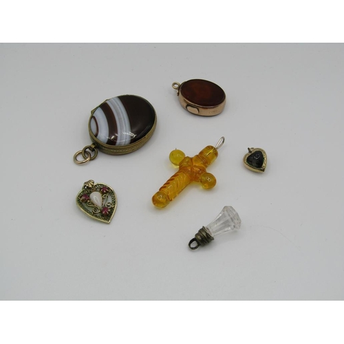 1472 - ANTIQUE AND OTHER PENDANTS TO INC. GOLD MOUNTED BLOODSTONE, GOLD TURQUOISE HEART ETC.