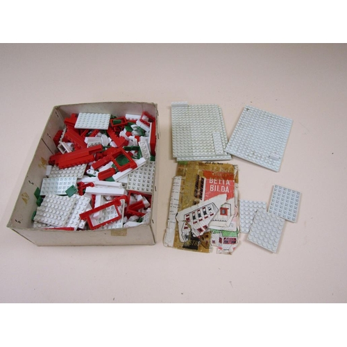 1316 - BOX OF OLD LEGO