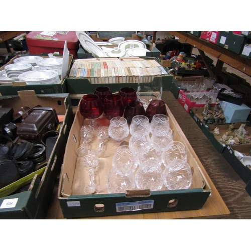 245 - BOX OF MIXED GLASSWARE