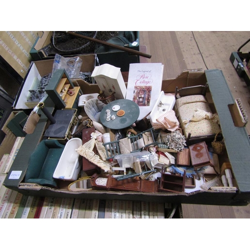 319 - FRANKLIN MINT ROSE COTTAGE AND FURNITURE