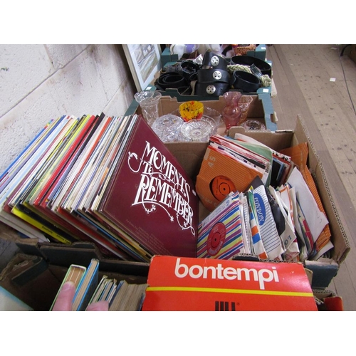 328 - BOX OF MIXED RECORDS