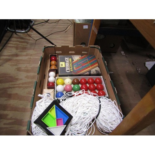 244A - BOX OF SNOOKER BALLS ETC
