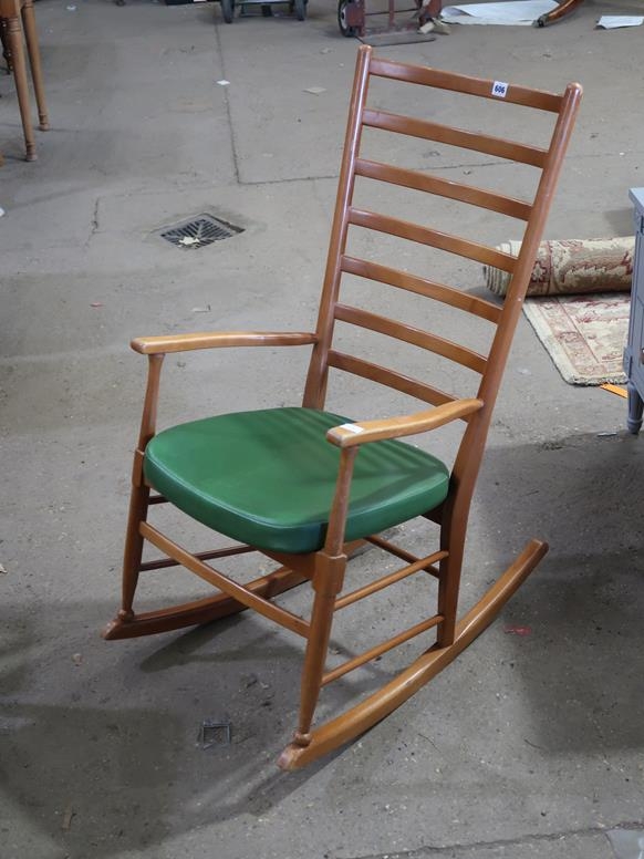 ROCKING CHAIR