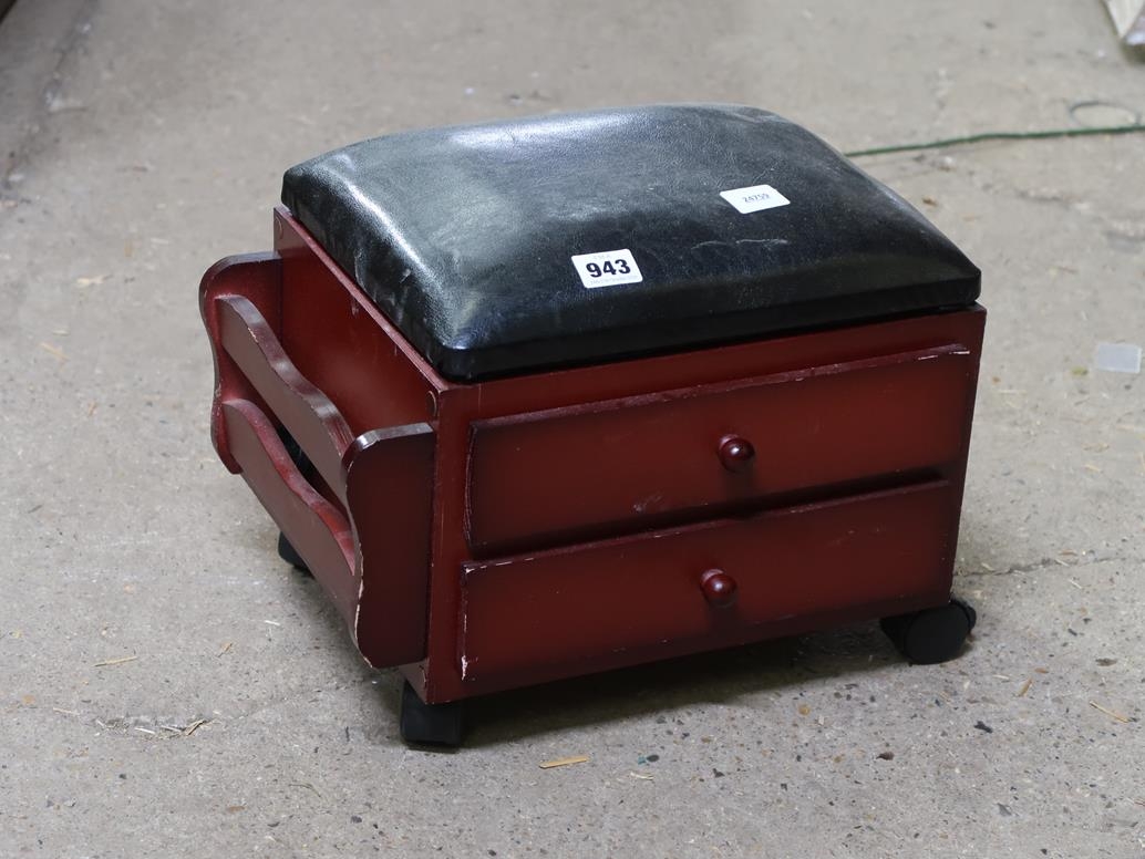 BOX STOOL