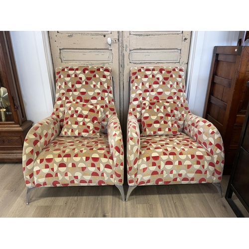 1066 - Pair of modern upholstered armchairs, cast aluminium legs (2)