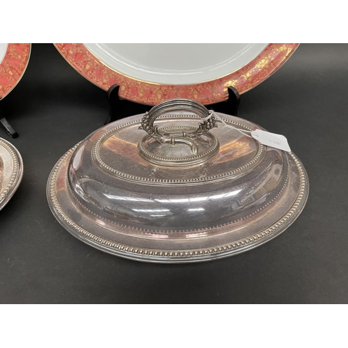 100 - Pair of oval lidded entree dishes, approx 30cm x 23cm along with two modern porcelain platters  (4)