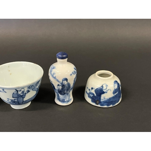 1151 - Selection of antique Chinese blue and white items, to include, wine cup, bird water holder, ink pot,... 