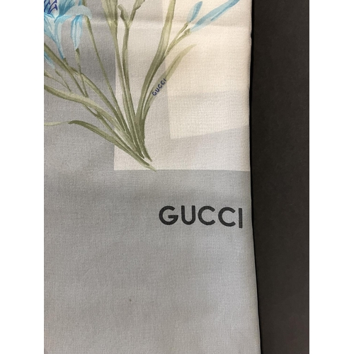 1170 - Gucci silk scarf