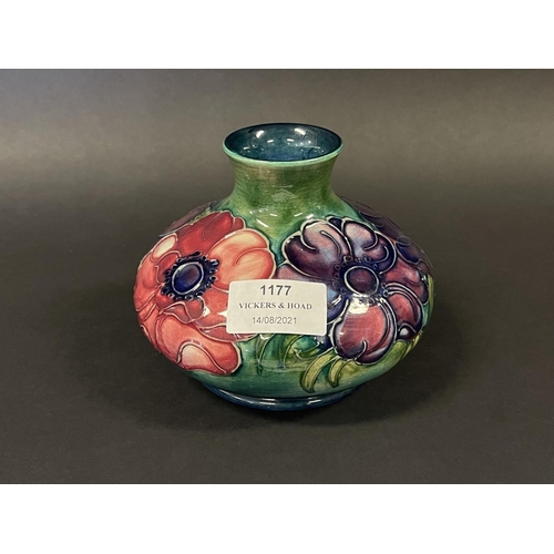 1177 - Moorcroft pottery squat vase anemone pattern, approx 11cm H x 13cm W