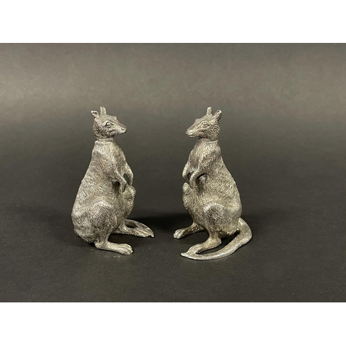 1184 - Rare pair of novelty sterling silver miniature seated kangaroo pepper pots, with detachable heads, m... 