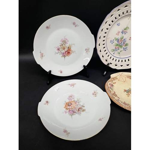 151 - Assortment of antique and vintage, plates to include cake plate, approx 32cm Dia and smaller