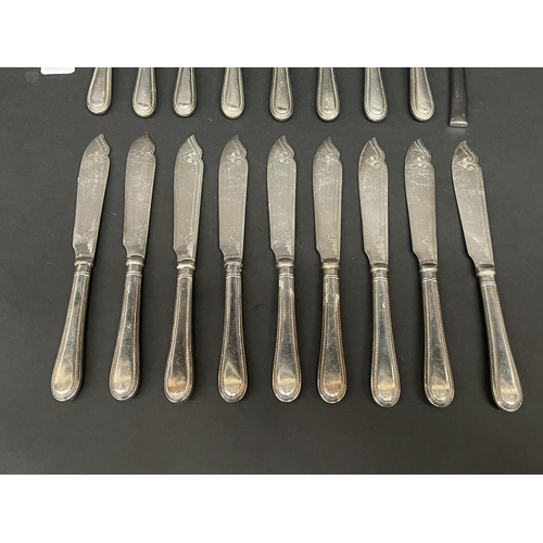 162 - Part silver plate fish knives and forks