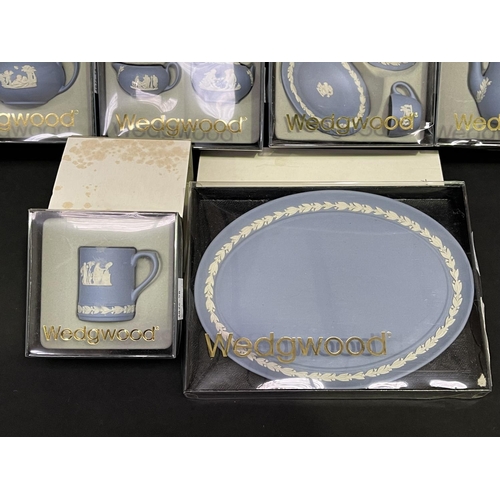 188 - Wedgwood miniatures, tray teapot, sugar, creamer, cup, saucer, plate, coffee tankard, approx 16.5cm ... 