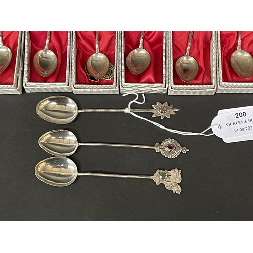 200 - Set of six Hilesheim Rose silver teaspoons along with three silver semi precious stones (9)