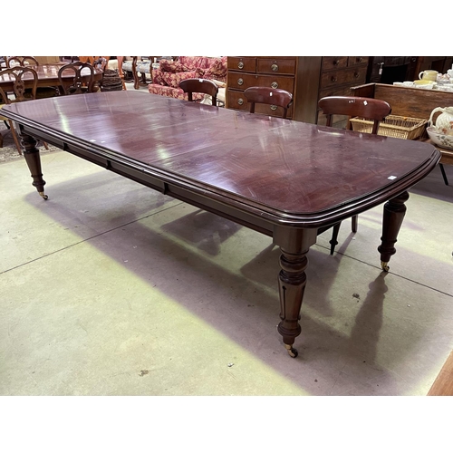 236 - Antique style William IV mahogany table with two extension  leaves, approx 76cm H x 185cm W x 123cm ... 