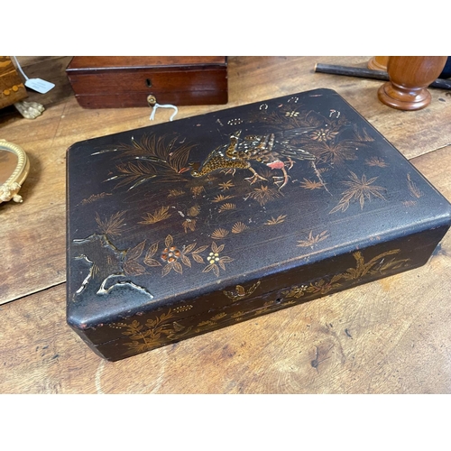 1239 - Antique export lacquer and Chinoiserie decorated games box, with contents, approx 7cm H x 32cm W x 2... 