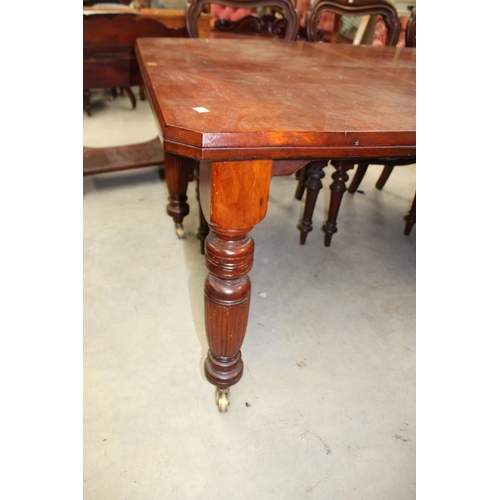469 - Antique turned leg dining table, approx 71cm H x 175cm W x 98cm D