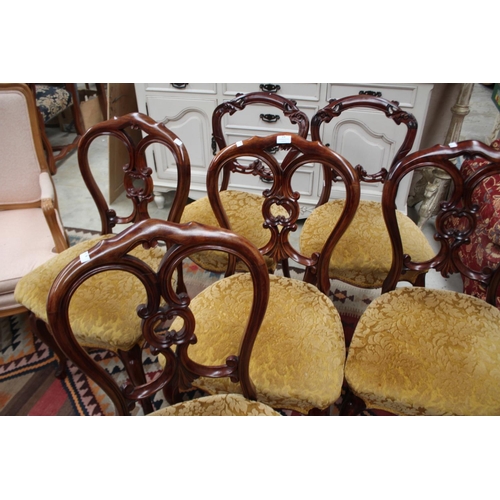 476 - Set of four antique Victorian pierced back dining chairs and a pair of antique Victorian balloon bac... 