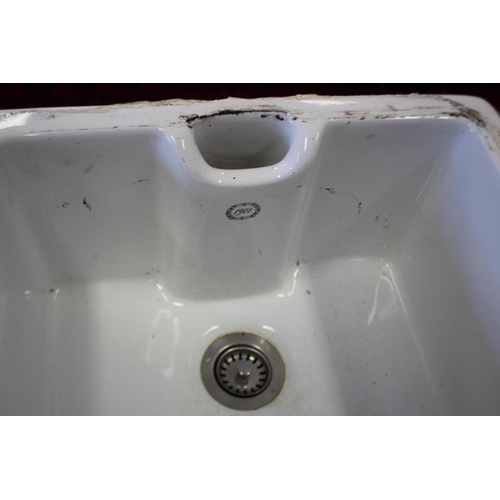 494 - Porcelain butlers sink, approx 25cm H x 60cm W x 46cm D