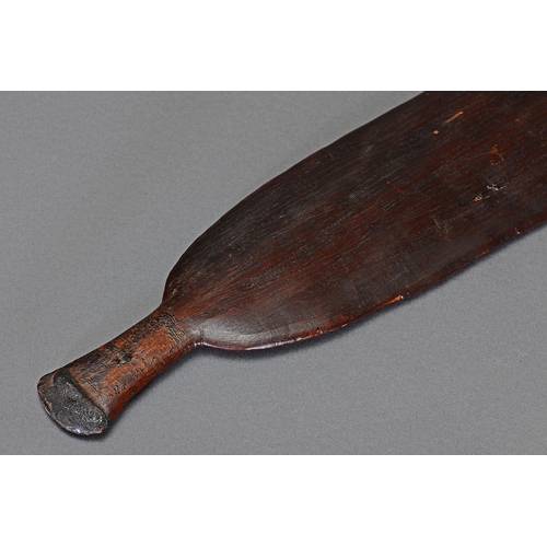 1005 - FINE EARLY RAINFOREST SWORD CLUB, NORTH-EAST QUEENSLAND, carved and engraved hardwood (with custom s... 
