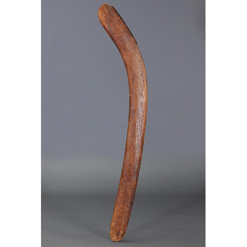 1224 - HUNTING BOOMERANG, CENTRAL AUSTRALIA, NORTHERN TERRITORY, Carved hardwood and natural pigments (with... 