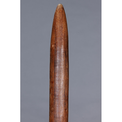 1257 - EARLY MASSIVE POLE CLUB, NORTHERN TERRITORY, Carved and engraved hardwood and natural pigments (with... 