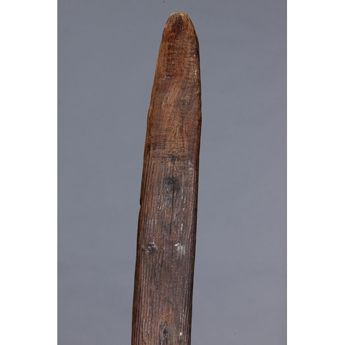 1261 - FINE EARLY MASSIVE CLUB, NORTHERN FLINDERS RANGES, SOUTH AUSTRALIA, Carved and engraved hardwood (wi... 