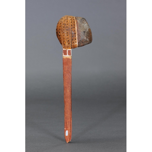 1271 - STONE HAFTED AXE, EASTERN ARNHEM LAND, NORTHERN TERRITORY, Carved stone, bent wood, spinifex resin a... 