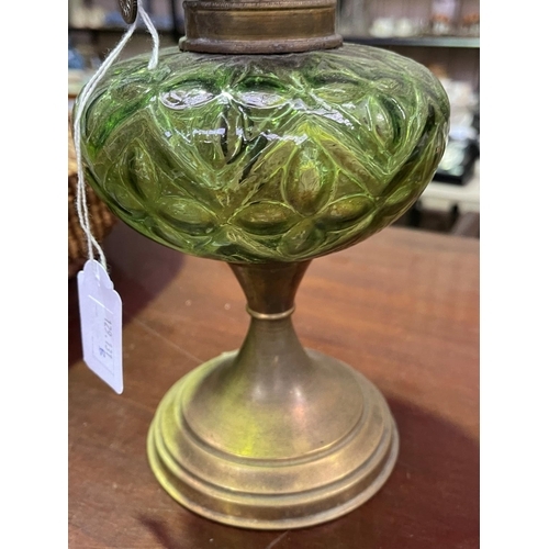 255 - French oil lamp, with green glass reservoir, approx 24cm H