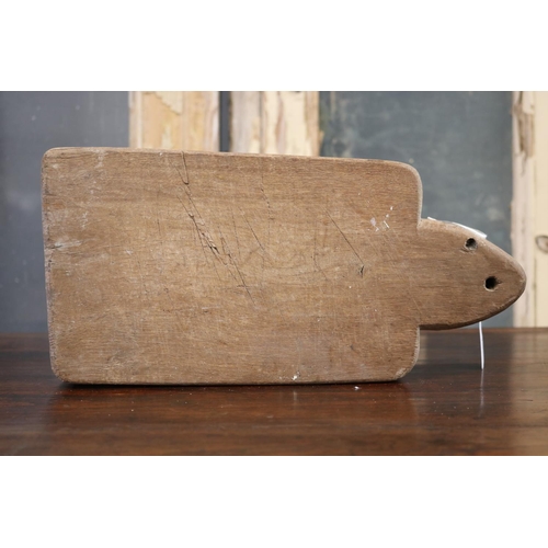 16 - Old rustic French wooden chopping board, approx 34cm L x 16cm W